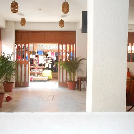 Hotel Corona Zihua